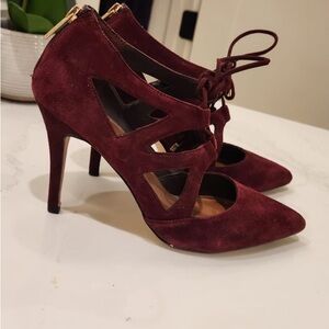 Saks Fifth Ave Heels